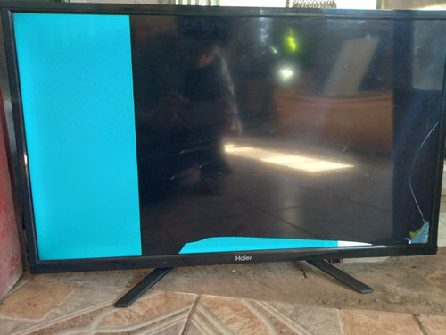 Imagem 2 de 3 de Tv Haier L332b8000d Leia A Descrição