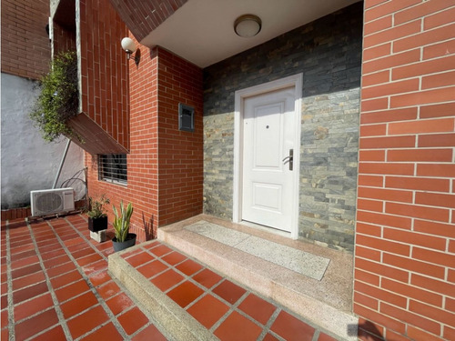 Casa En Venta En Trigal Norte, Las Clavellinas Gr-8197952