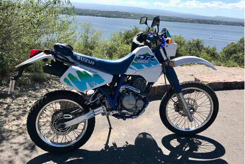 Imagen 3 de 8 de Suzuki Dr 350 S