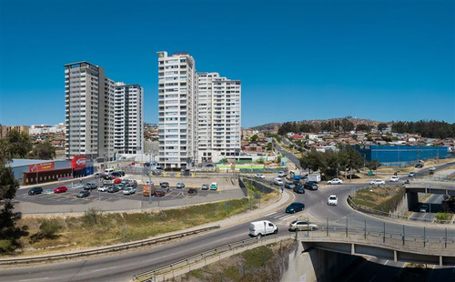 Departamento En Arriendo De 3 Dorm. En Viña Del Mar