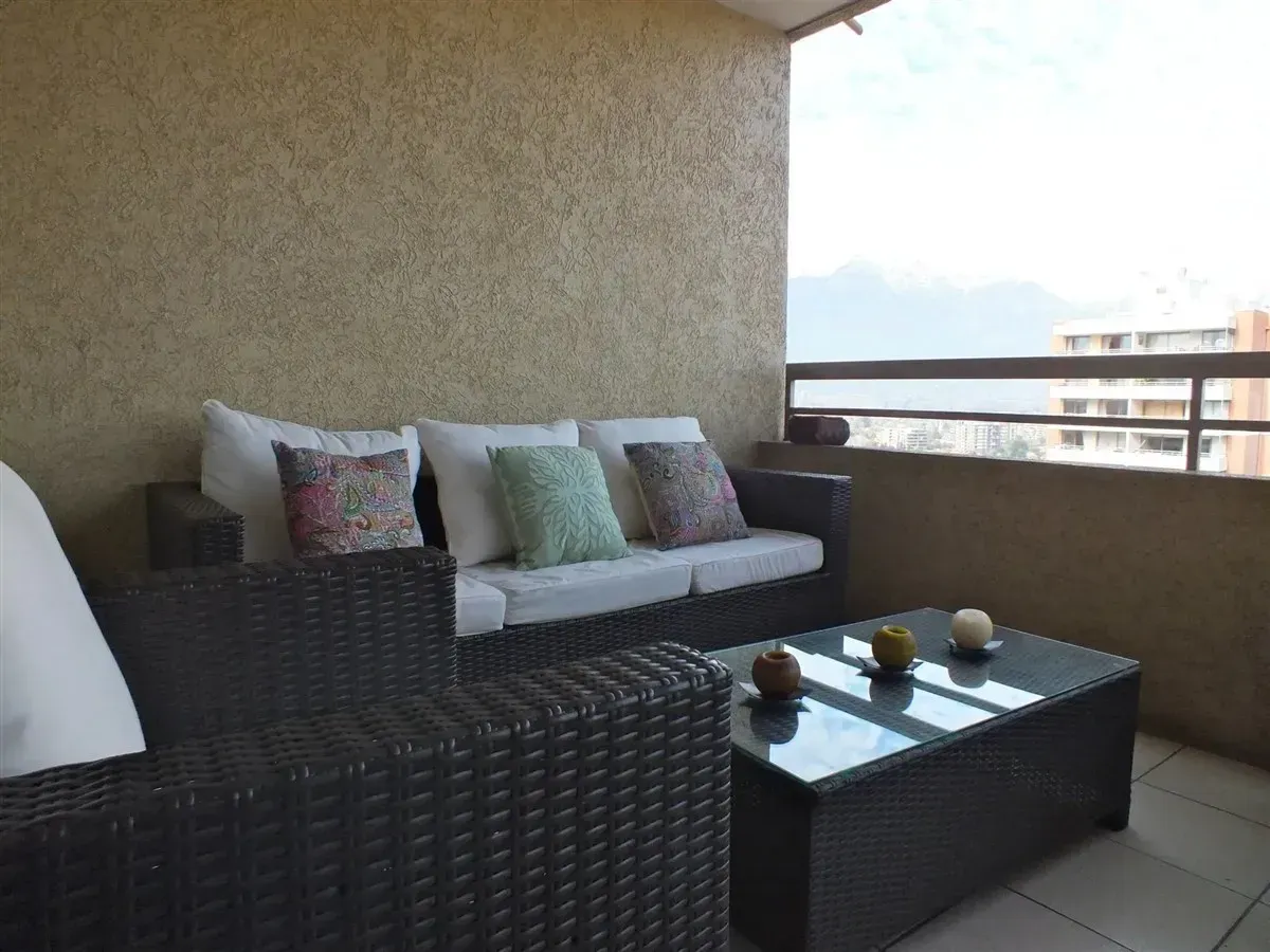 Imagen 4 de 19 de Depto En Venta Con 3 Dorm 2 Baños 2 Estac Colon Seb Elcano