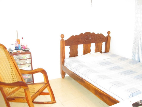 Imagen 3 de 11 de 23-17544gbf Vende Casa De 197mts2 En Palo Negro