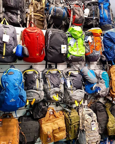 Imagen 6 de 10 de Funda Compresora Para Bolsas De Dormir Waterdog