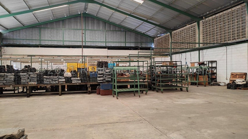 Galpon En Venta En La Zona Industrial De La Victoria Db 22-12774
