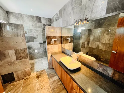 Casa En Venta En Veracruz Con Alberca Fracc. Playas Del Conchal.