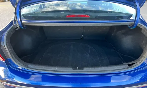 Kia Rio 4p LX L4/1.6 Aut