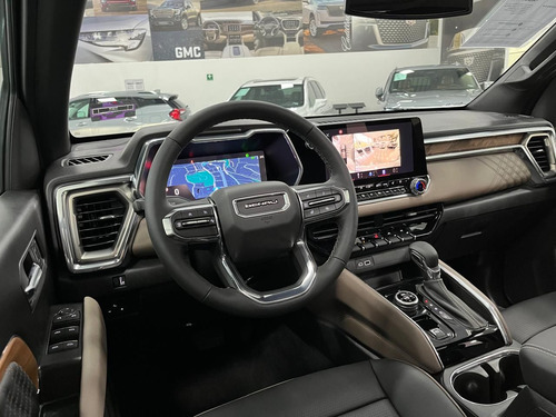 GMC Canyon 2.7 Denali At