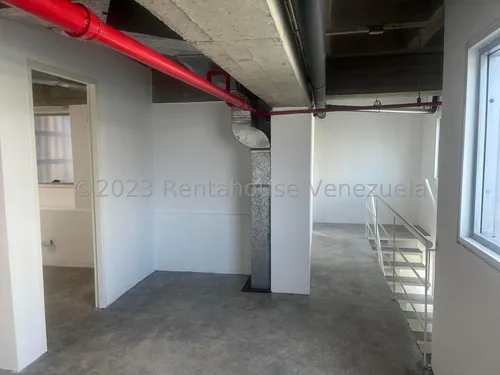 Local En Venta El Rosal Abm