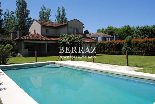 Casa Venta Santa Maria De Los Olivos - Pilar