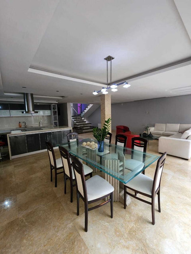 Imagen 6 de 11 de Th Villas Del Rosal Trigal Norte Cjcs