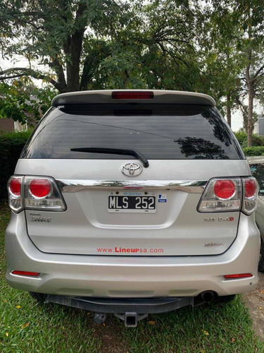 Toyota Sw4 3.0 Srv Cuero 171cv 4x4 At 2013 7asientos