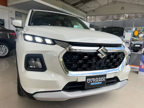 Suzuki Grand Vitara Híbrida 4x4 At Sin Pico Y Placa