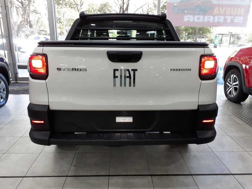Fiat Strada 1.4 Freedom Cab Doble 4 Puertas Okm Ea