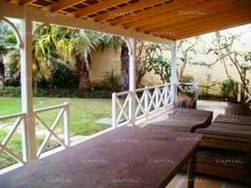 Casa En Venta La Barra Punta Del Este- Ref: 25518