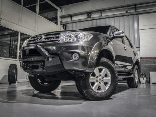 Parachoque Viper Última Generación Toyota Fortunner Nacional