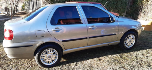 Imagen 3 de 9 de Fiat Siena 2007 1.8 Hlx Class