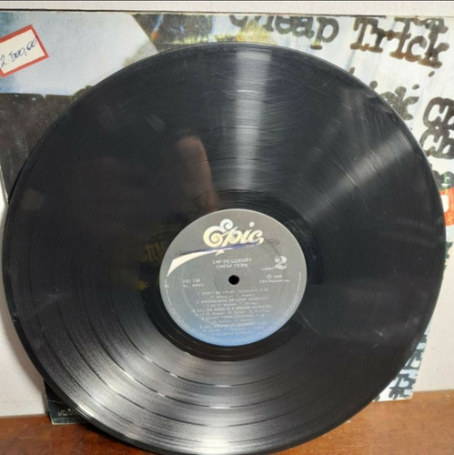 Imagem 5 de 6 de Vinil Lp Lap Of Luxury Cheap Trick 1988 Epic