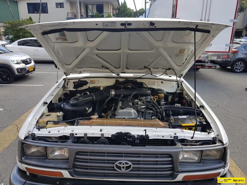Toyota Burbuja 4500 Cc Mt 4x4