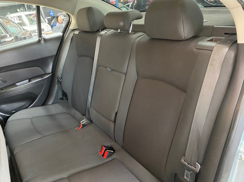 Imagem 10 de 15 de Chevrolet Cruze 1.8 Lt 16v Sedan 2012