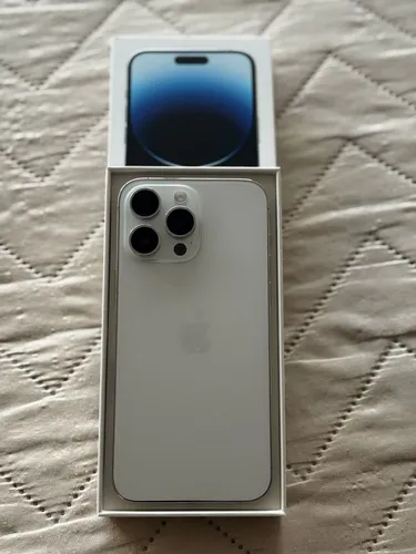 Apple iPhone 14 Pro Max (256 Gb) - Color Gris (Usado)