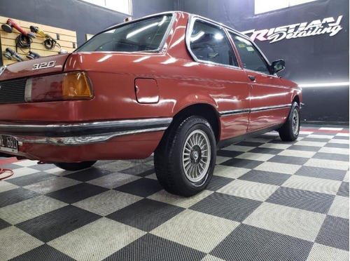 Imagen 8 de 9 de Bmw 320 E21