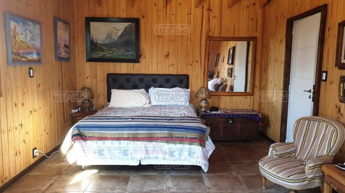 Imagen 21 de 30 de Casa + Departamento En Venta Ubicado En Dina Huapi, Bariloche, Patagonia