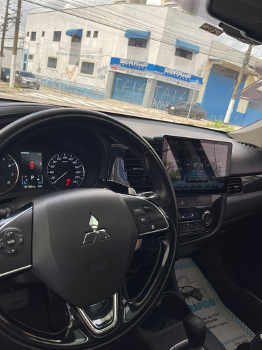 Mitsubishi Outlander 3.0 V6 Gt 4wd 5p