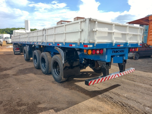 Imagem 11 de 15 de Carreta Carga Seca Facchini 4 Eixos