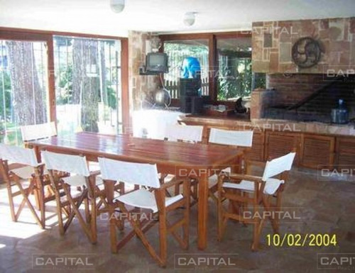 Casa En Venta Playa Mansa Punta Del Este- Ref: 25064