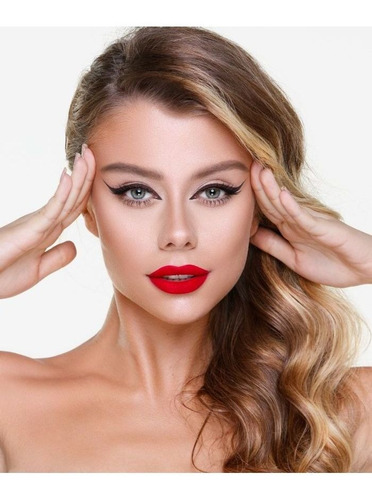 Imagem 2 de 4 de Cat Eyes Thin Boho Mari Maria - Delineador Líquido Marrom