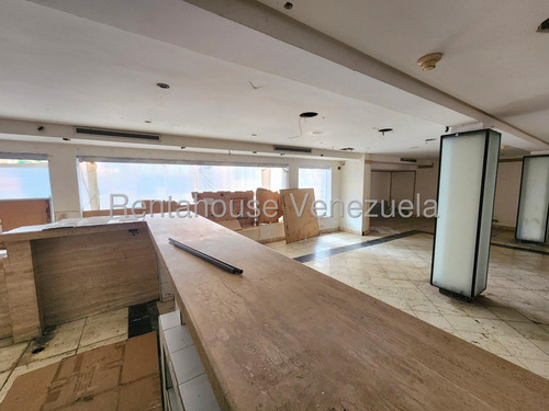 Local Comercial En Venta En Las Mercedes Terreno Caracas