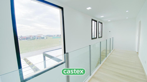 Imagen 21 de 30 de Casa En Venta En Barrio Plaza, Terralagos, Canning