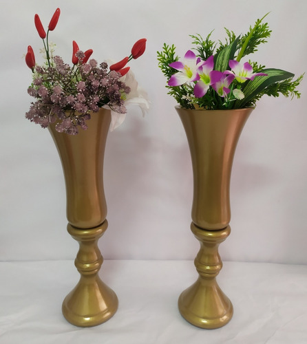 Imagem 2 de 3 de Decoração Em Cerâmica Festa Mesa Taça Dupla Vaso Paris