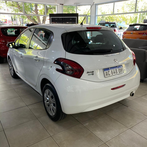 Peugeot 208 1.6 Active 2018
