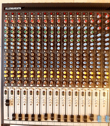 Consola Mixer Allen And Heath Inglesa Modelo Gl 2400 (Usado)