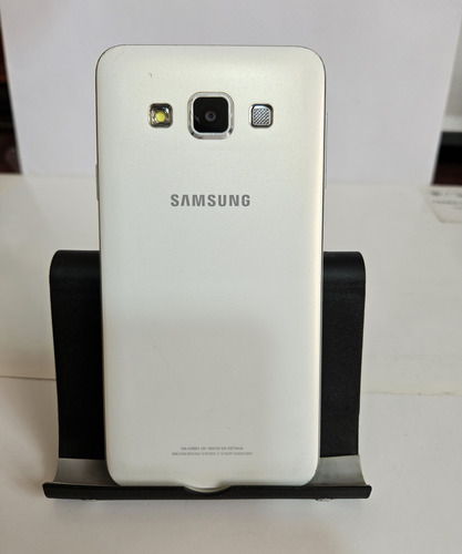 Samsung A3 2015 Intacto Memoria Expandible Para Exigentes Blanco (Usado)