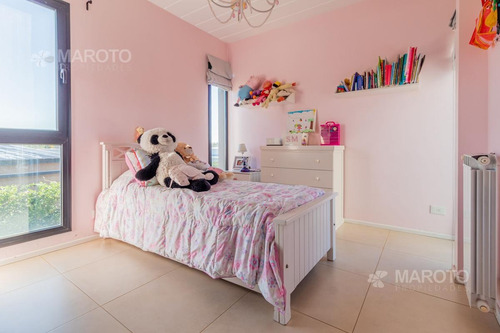 Imagen 27 de 30 de Casa En Venta En Barrio El Canton Islas - Maroto Propiedades