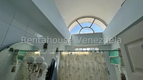 Casas En Venta Mls #25-7625
