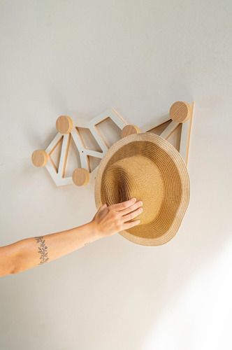 Imagen 5 de 8 de Perchero De Pared Vitto Escandinavo Nordico Blanco Roble Mel