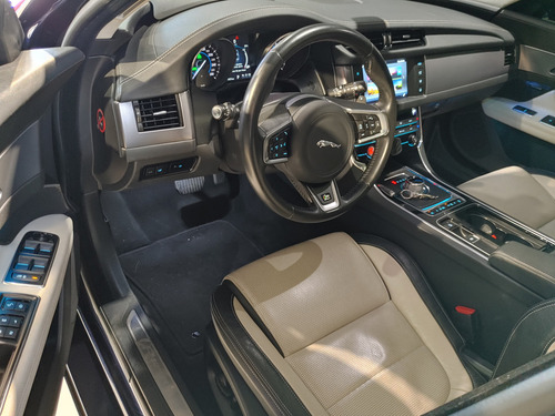 Jaguar XF XF 2.0 GTDI R-Sport