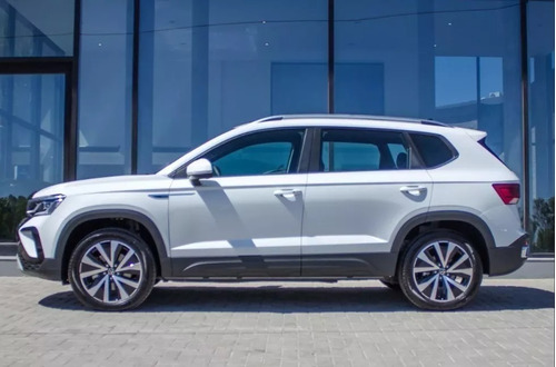Imagen 18 de 21 de Volkswagen Taos 1.4 250 Tsi Highline