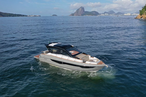 Lancha Ventura V 400 Crossover 2025 Zero Sessa Phantom Nx
