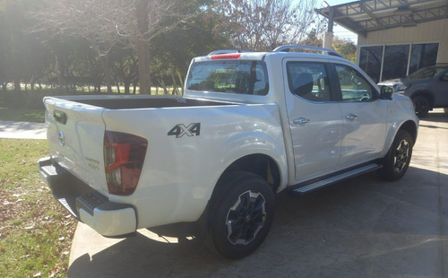 Imagen 6 de 25 de Nissan Frontier 2023 2.3bt Platinum 4x4 At L22