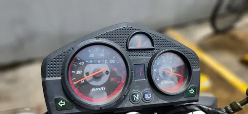 Akt Ne 125. No Tiene Soat Ni Tecno, Pero Esta Lista