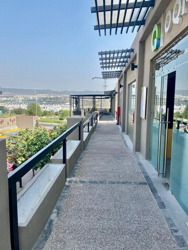 Rental De Locales Comerciales Plaza Paseo Zakia Queretaro