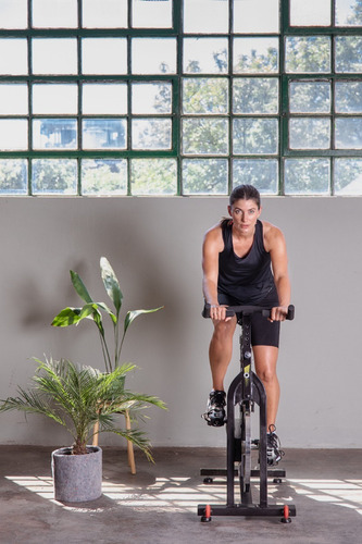 Imagen 5 de 6 de Bicicleta Fija Indoor Spinning Olmo Extreme 400 H/135 Kg