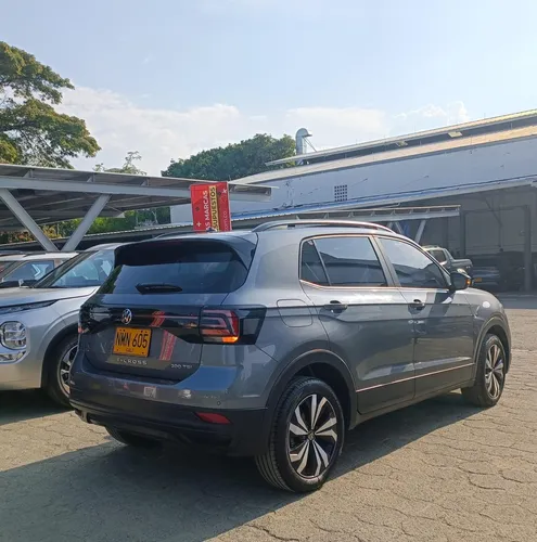 Volkswagen T-Cross TRENDLINE ST TP 1000CC T