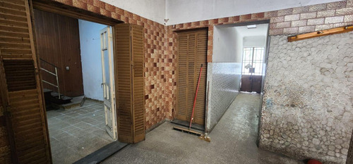 Casa 5 Amb A Refaccionar C/ Galpón 292 M² Edif. - Mataderos