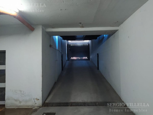 Imagen 2 de 10 de Av. Francia 1100 - Cochera En Venta En Rosario