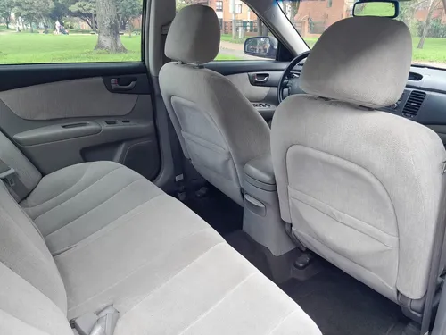Kia Magentis EX 2.7 V6 ATM CON AIRE Y RINES FULL EQUIPO